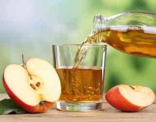 Для яблучного соку найбільш придатні сорти з помірною кислотністю та підвищеним вмістом цукру